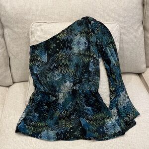 Derek Heart One Sleeved Blouse, Size S, EUC